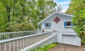 Homes for Sale Linville Land Harbor NC, Linville Land Harbor real estate, Banner Elk homes, Avery County properties, gated community homes NC