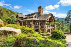 Mountain Townhouses for Sale in NC, NC mountain condos, townhomes near Beech and Sugar, Banner Elk townhouses, townhomes in the mountains
