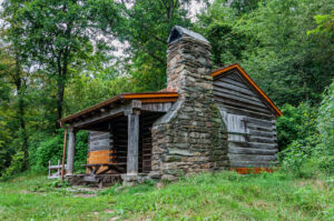 appalachian cabins for sale, NC mountain cabins, log cabins for sale NC, Blue Ridge cabins, High Country cabins, Appalachian mountain property, cabins for sale Appalachia, Realtor Lori Eastridge
