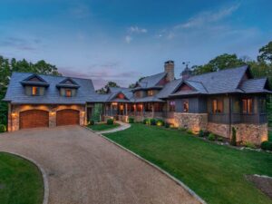 banner elk north carolina homes for sale, Banner Elk homes, NC mountain homes, Banner Elk cabins for sale, High Country real estate, Blue Ridge homes, Avery County homes for sale, Realtor Lori Eastridge