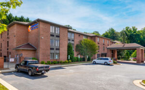 boone commercial real estate, Boone NC commercial property, High Country commercial real estate, Boone business space, commercial buildings Boone NC, NC investment property, Realtor Lori Eastridge