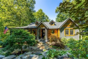 homes in the appalachian mountains, Appalachian mountain homes, cabins for sale Appalachian Mountains, NC High Country homes, Blue Ridge homes for sale, mountain houses NC, Realtor Lori Eastridge