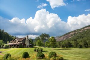 house by the mountain, NC mountain homes, mountain houses for sale, Appalachian cabins, Blue Ridge homes, High Country real estate, mountain retreats NC, Realtor Lori Eastridge
