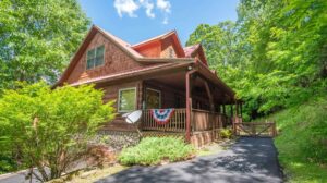 west jefferson cabins, abins for sale West Jefferson NC, Ashe County cabins, NC mountain cabins, West Jefferson real estate, Blue Ridge cabins NC, High Country cabins