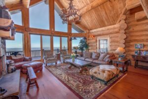 Cabin in Beech Mountain, Beech Mountain cabins for sale, NC mountain cabins, High Country real estate, Beech Mountain homes, Blue Ridge cabins, mountain rentals NC