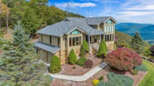 homes on mountains, mountain homes for sale, NC mountain homes, Blue Ridge homes, mountain cabins NC, elevated homes NC, High Country real estate