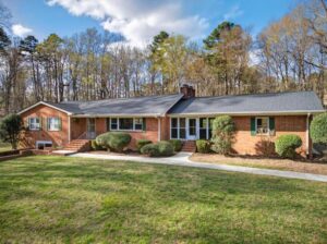 nc mountain homes for sale by owner, FSBO NC mountain homes, North Carolina mountain homes for sale by owner, Western NC FSBO homes, mountain homes NC for sale, Blue Ridge mountain homes FSBO, owner listed homes NC mountains, buy mountain homes NC, NC mountain real estate